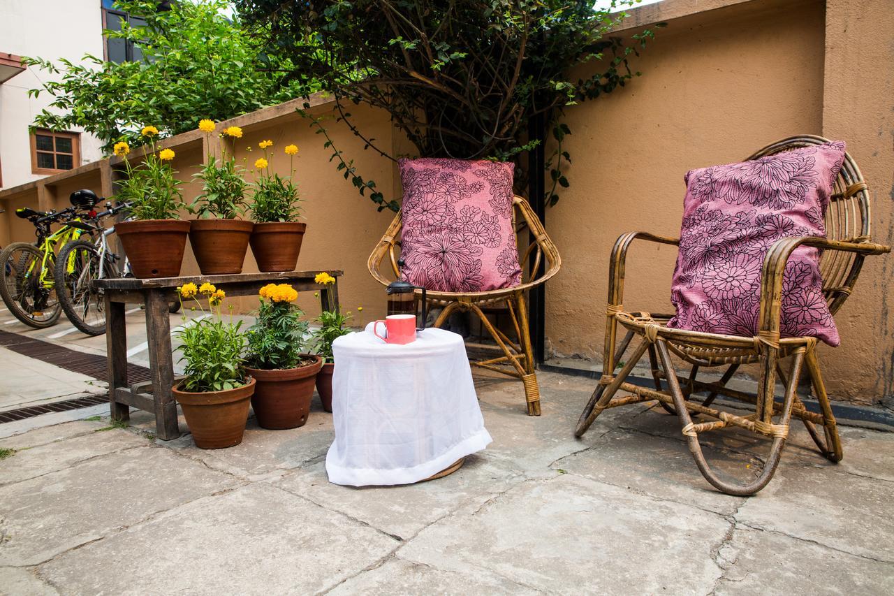 Patansquared Bed & Breakfast ภายนอก รูปภาพ