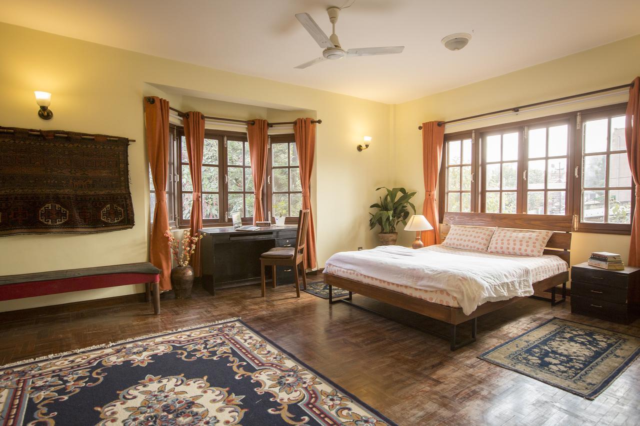 Patansquared Bed & Breakfast ภายนอก รูปภาพ