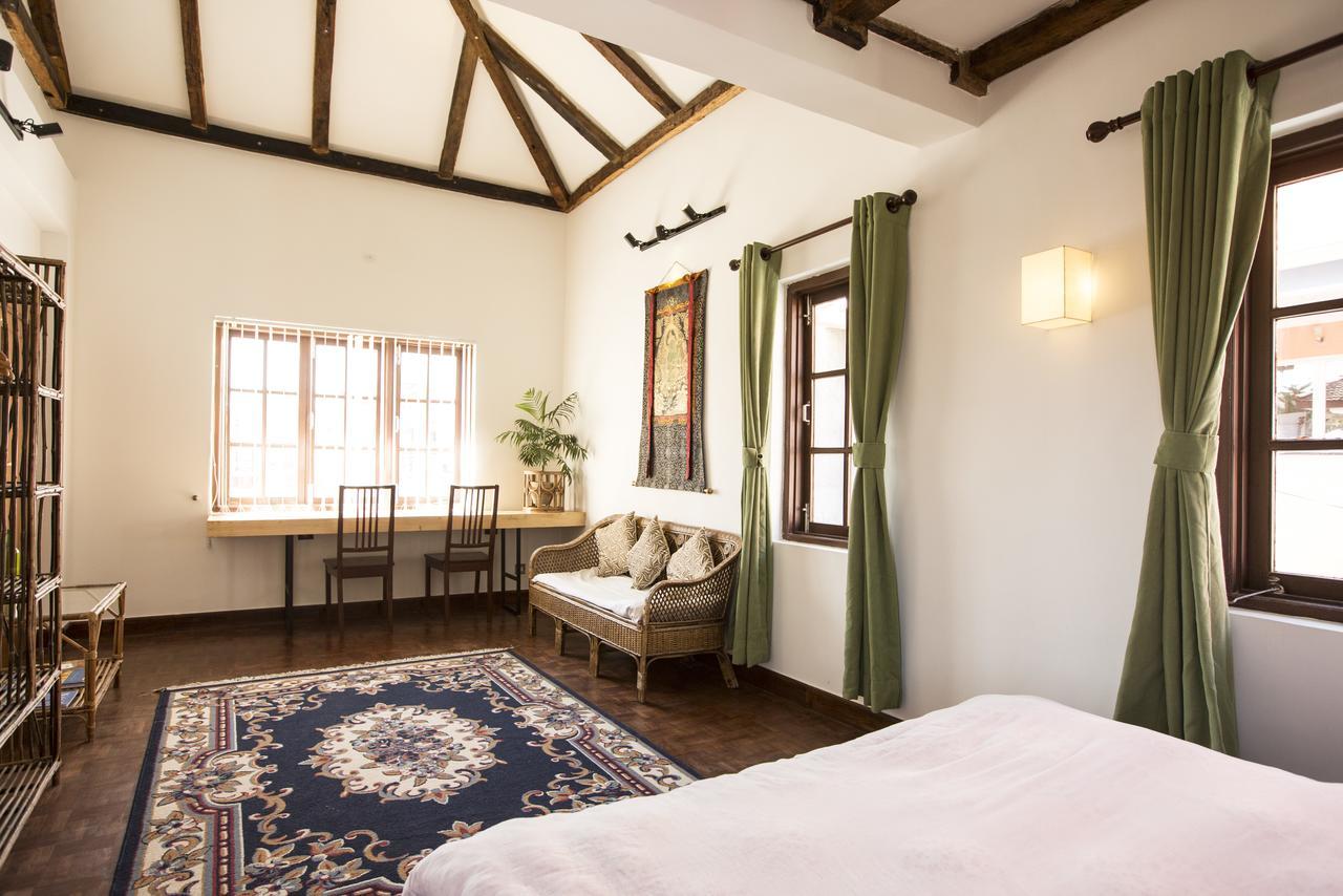 Patansquared Bed & Breakfast ภายนอก รูปภาพ