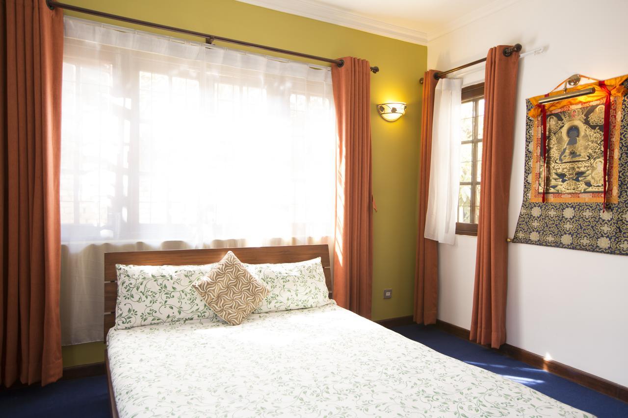 Patansquared Bed & Breakfast ภายนอก รูปภาพ