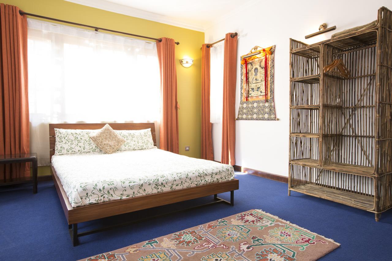 Patansquared Bed & Breakfast ภายนอก รูปภาพ