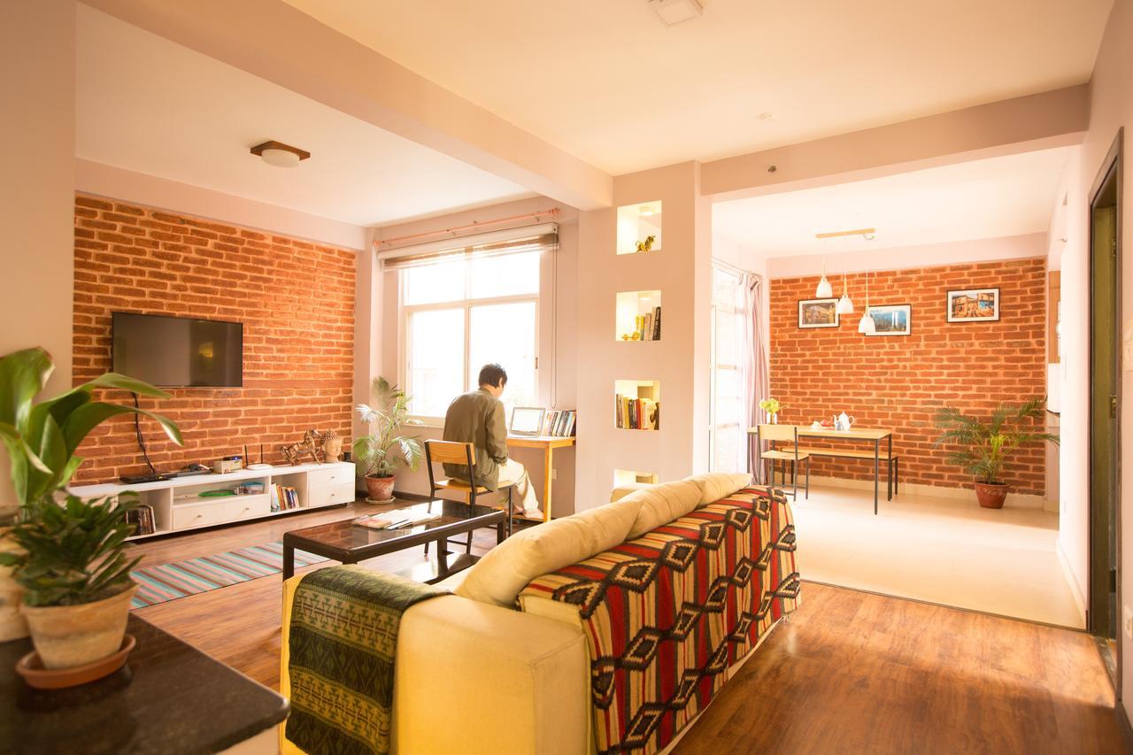Patansquared Bed & Breakfast ภายนอก รูปภาพ